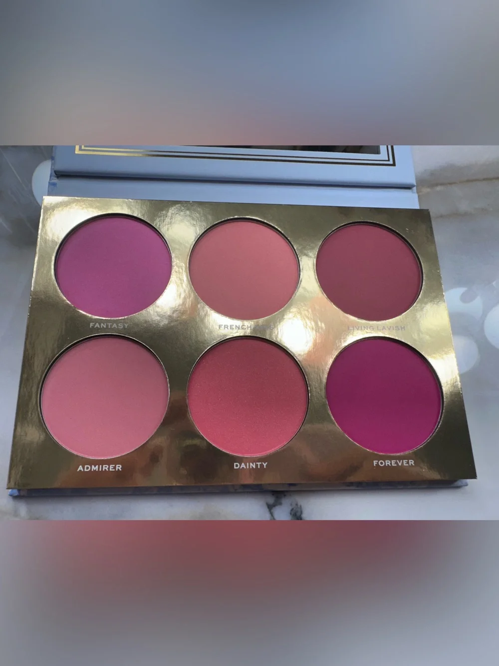 Jaclyn Hill Rouge Romance Blush Pallet - Pink